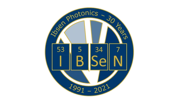 30 years pin_transparent