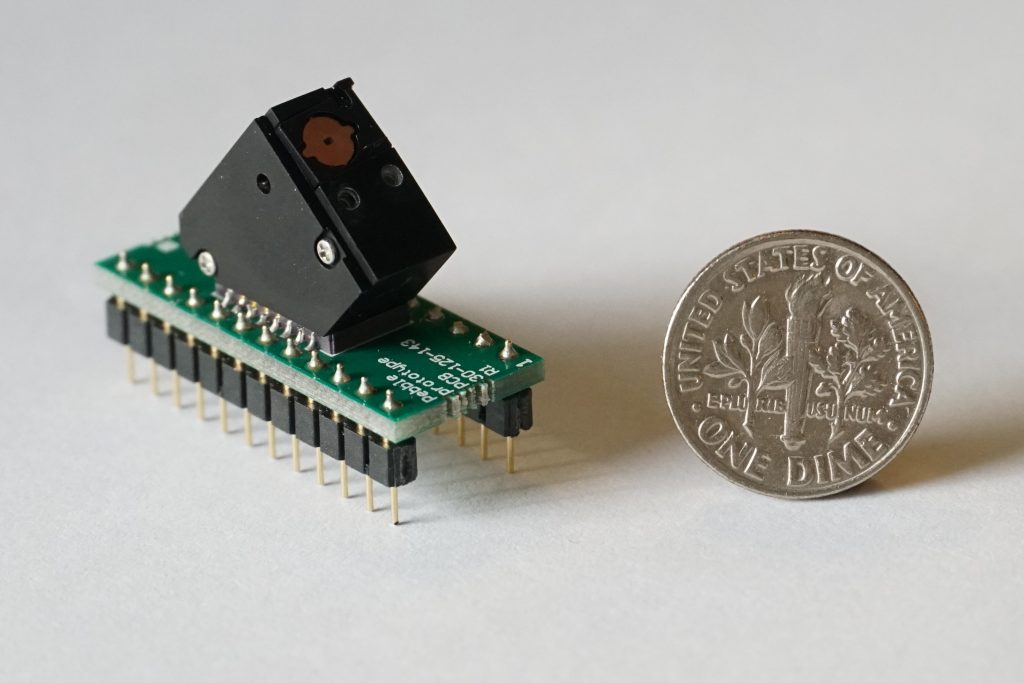 Ultra compact PEBBLE spectrometer