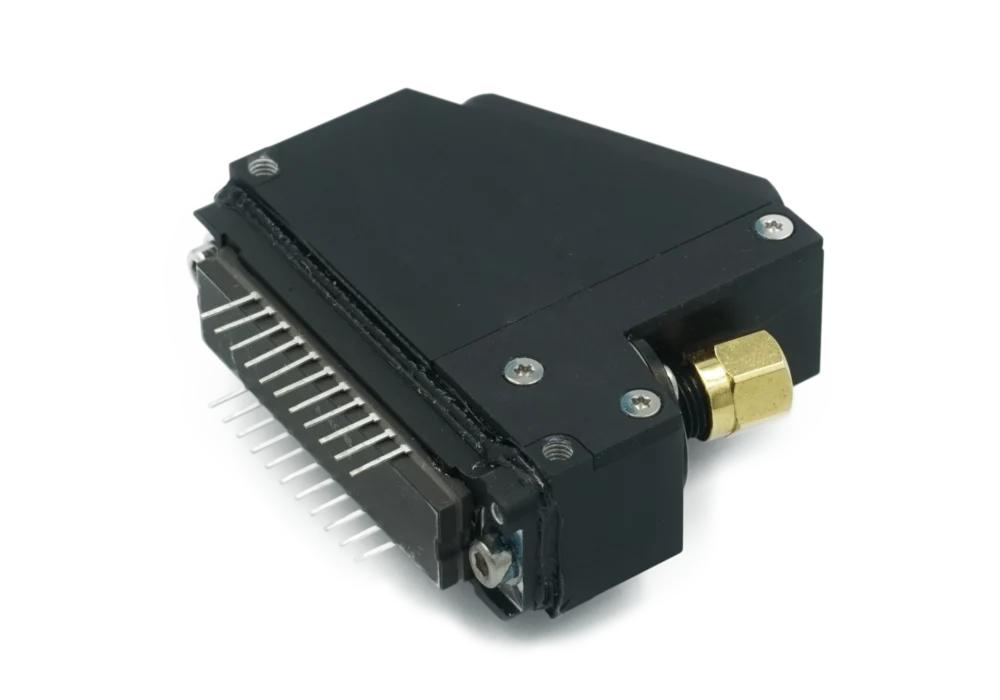 Broadband spectrometer