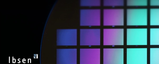 Maximizing Sensitivity and Efficiency with Fused-Silica Transmission Gratings in UV-VIS Spectrometers