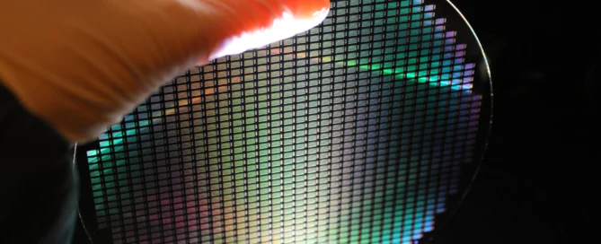 1237 gratings in one single wafer